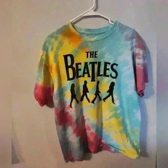Apple Core Ltd The Beatles Tie Dye Tee Shirt Men’s Size Large #87 - Picture 1 of 2